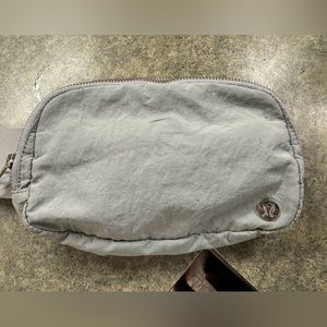 Lululemon belt bag gray / silver color